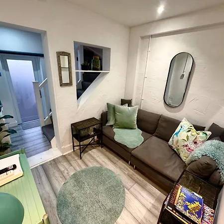 Apartman Tavros Bristol