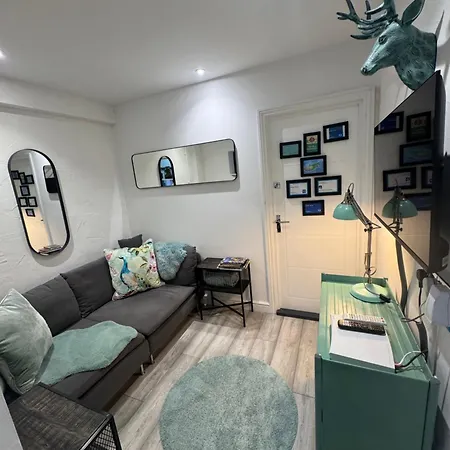 Apartamento Tavros Bristol