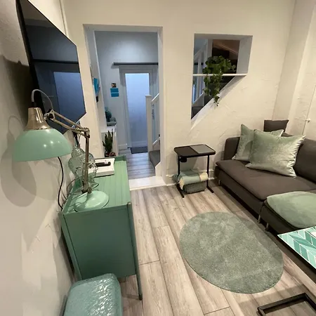 Apartament Tavros Bristol